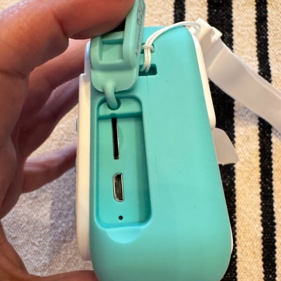 Canal Toys Photo Creator Instant Print Camera Photo Selfie Video LCD Screen 8+ - Picture 3 of 4